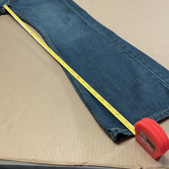 Levi's 527 Men's 30x32 Blue Dark Wash Denim Low Rise Bootcut Cowboy Modern - Picture 10 of 12